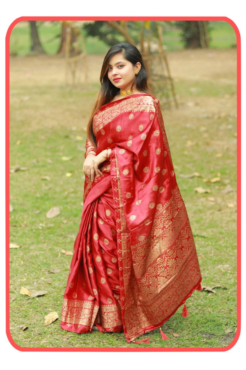 রয়্যাল রেড শাড়ি